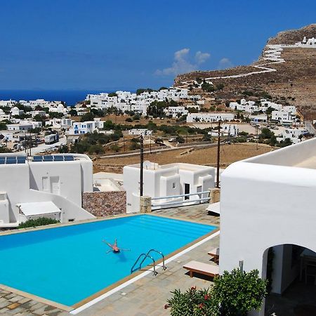 Solaris Hotell Folégandros Exteriör bild