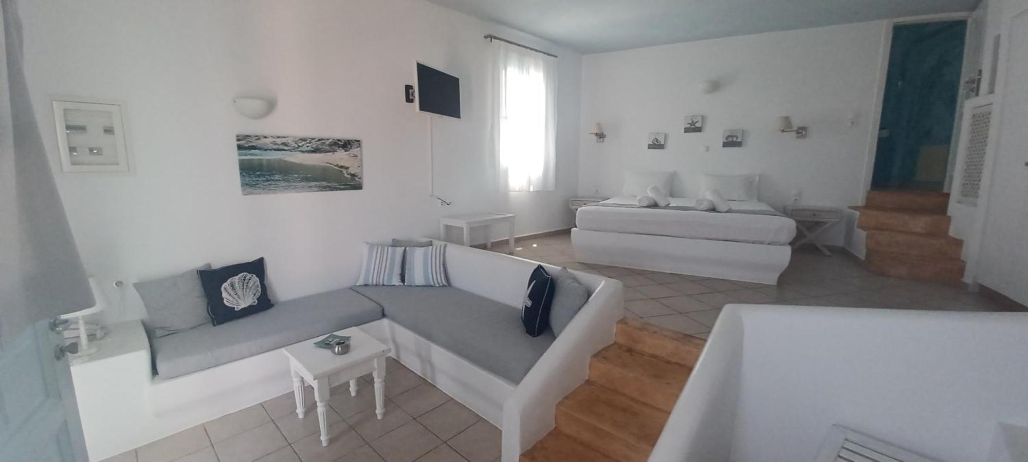 Solaris Hotell Folégandros Exteriör bild