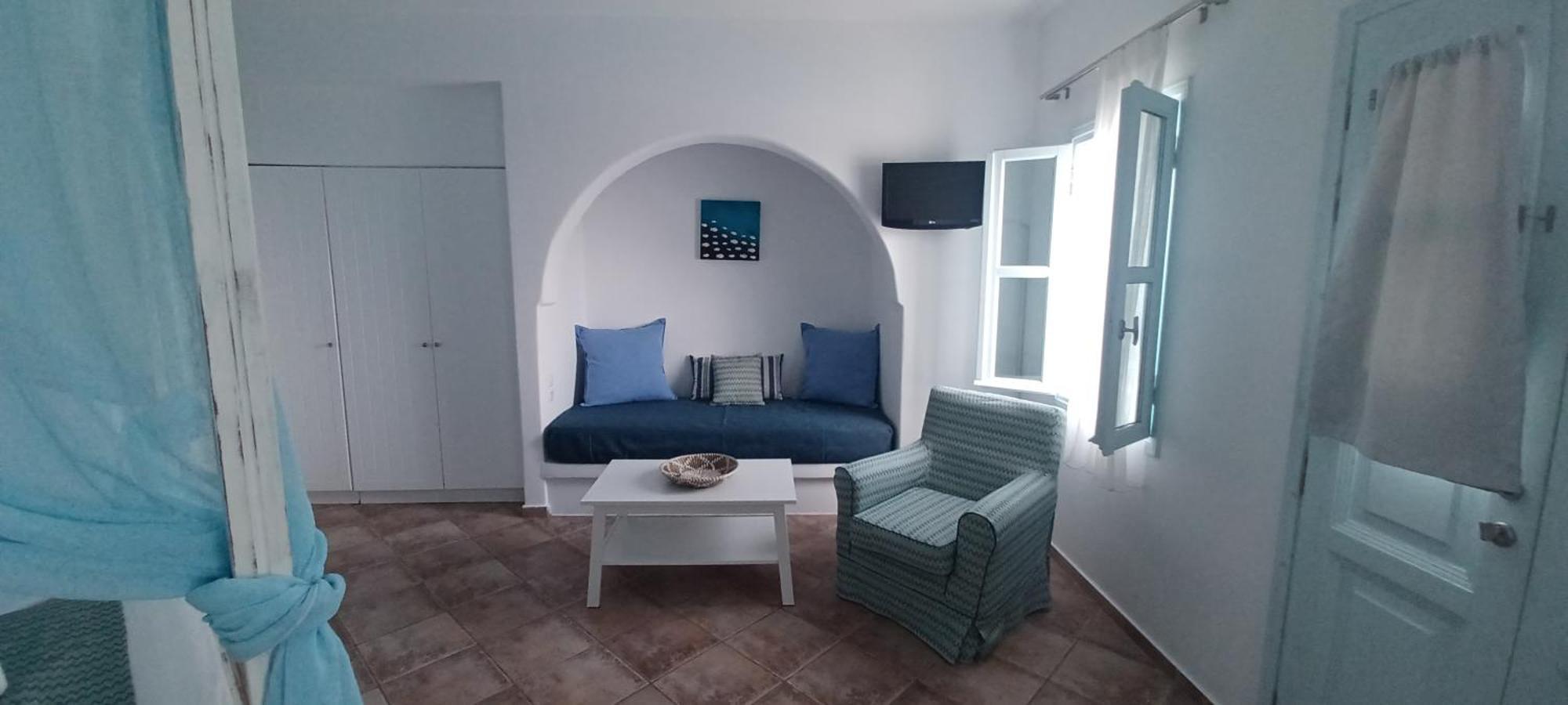 Solaris Hotell Folégandros Exteriör bild