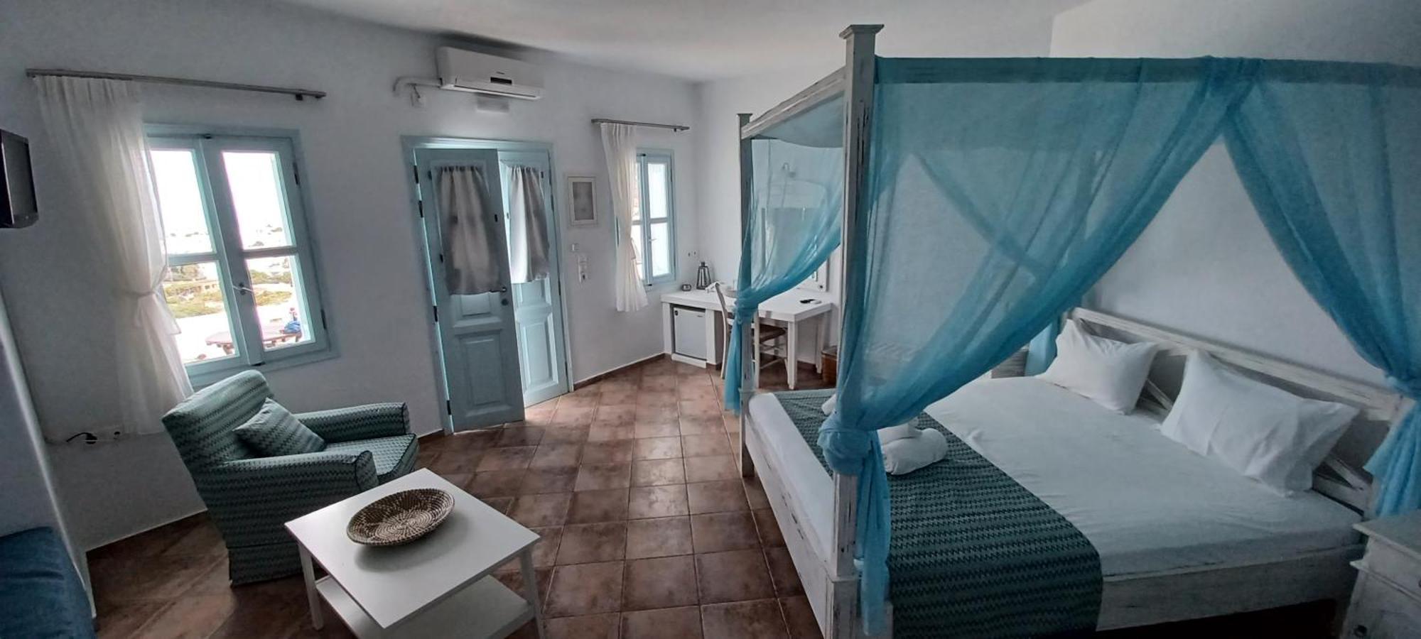 Solaris Hotell Folégandros Exteriör bild