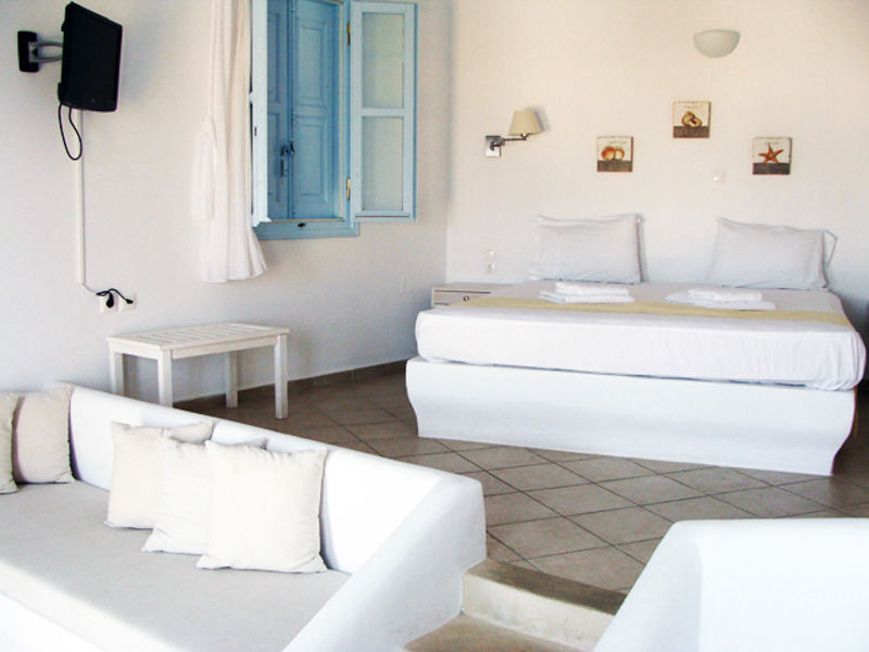 Solaris Hotell Folégandros Exteriör bild