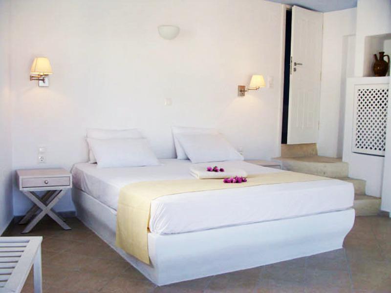 Solaris Hotell Folégandros Exteriör bild