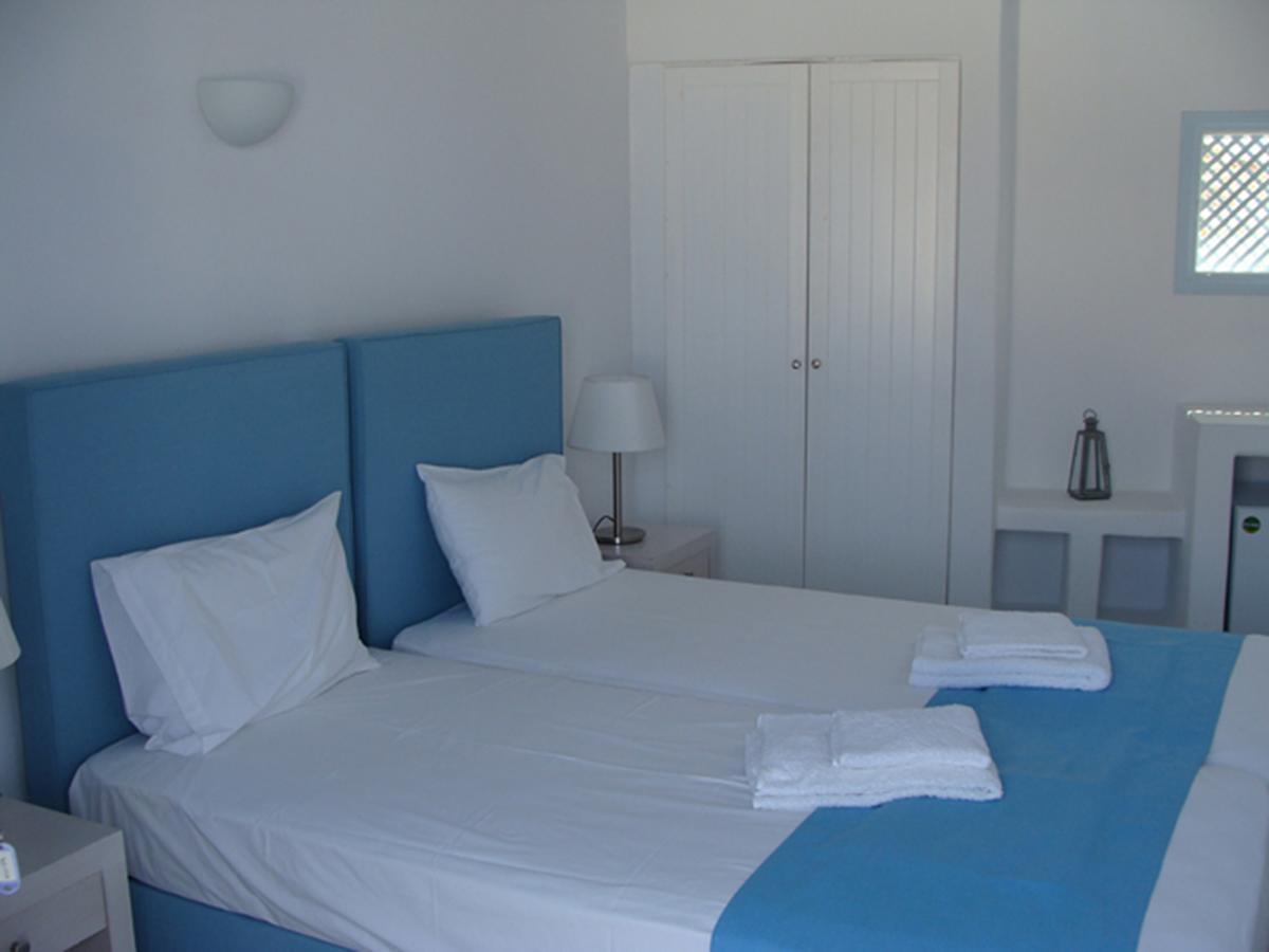 Solaris Hotell Folégandros Exteriör bild