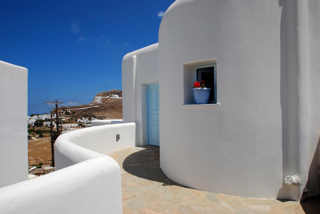 Solaris Hotell Folégandros Exteriör bild