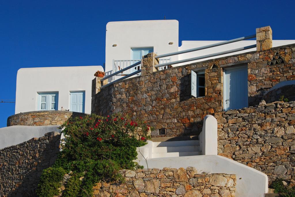 Solaris Hotell Folégandros Exteriör bild