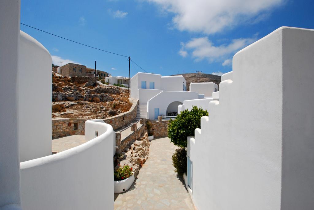 Solaris Hotell Folégandros Exteriör bild