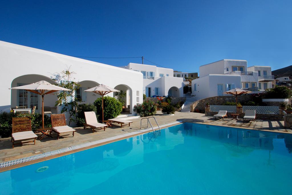Solaris Hotell Folégandros Exteriör bild